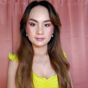 Meet your Posher, Xoua